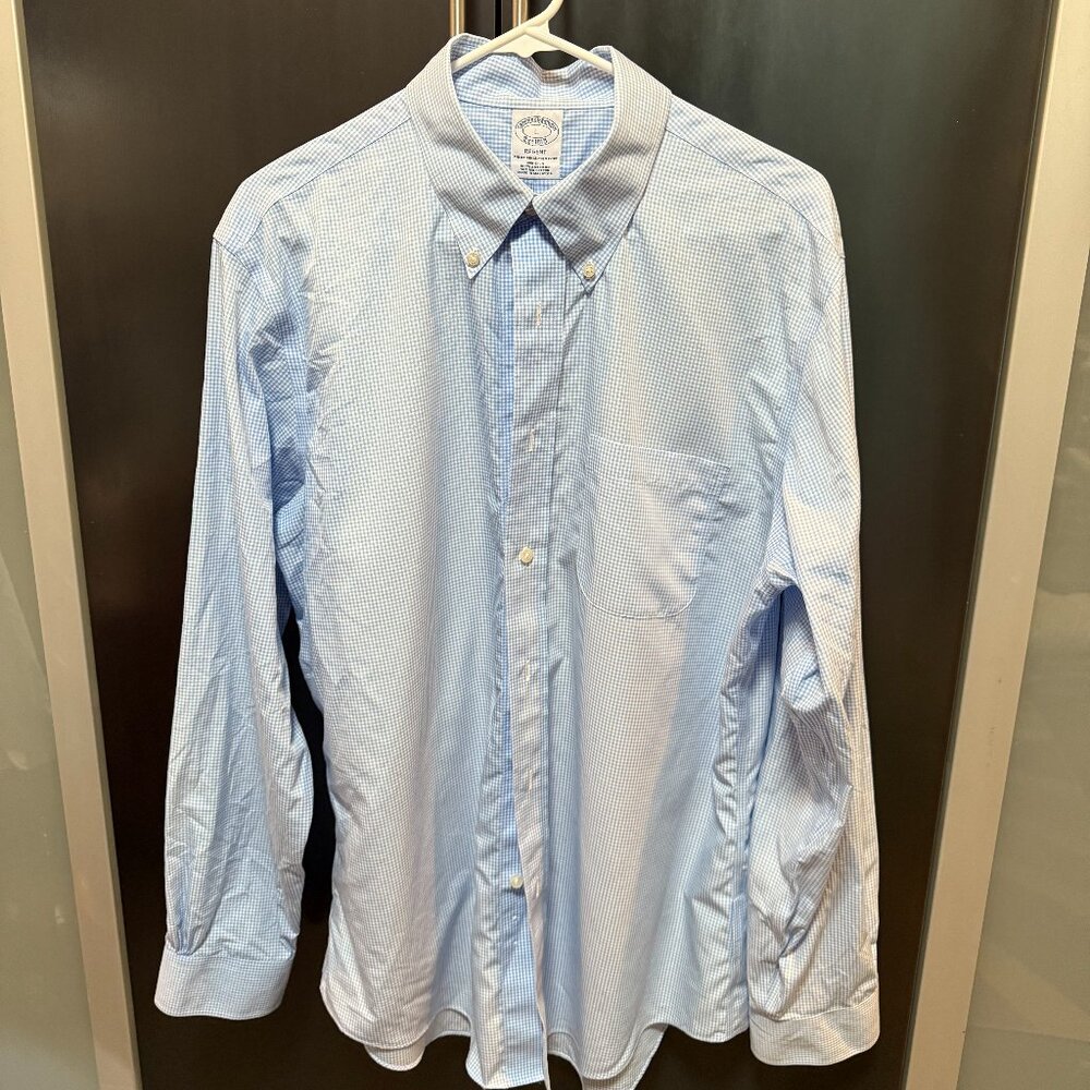 Brooks Brothers non-iron dress shirt in blue mini check Size L